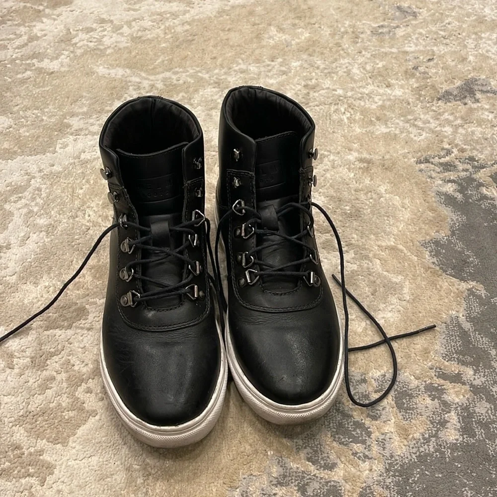 Helm The Charlie Ankle Men’s Lace Up Sneaker Boots In Black Leather Size 7M
